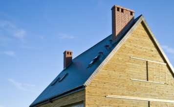 Processen med at bygge et hus