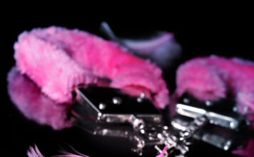 Udforsk din sensuelle side med sexlegetøj